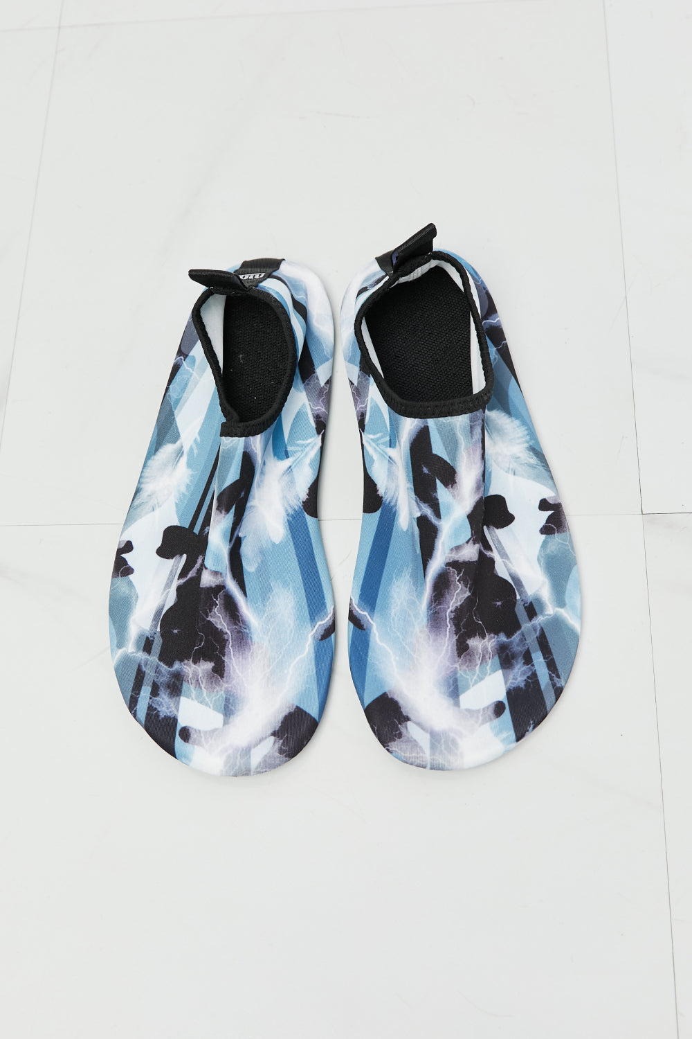 MMshoes On The Shore Water Shoes in Multi Print on any thing USA/STOD clothes