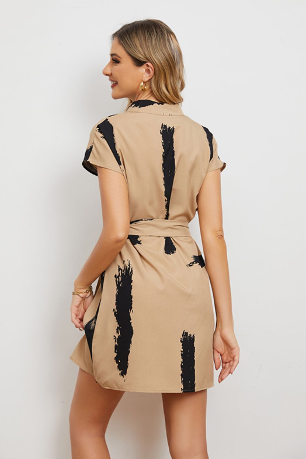 Contrast Tie Belt Notched Dress Print on any thing USA/STOD clothes