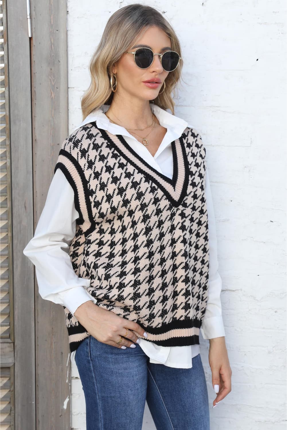 Ribbed V-Neck Sleeveless Sweater Print on any thing USA/STOD clothes