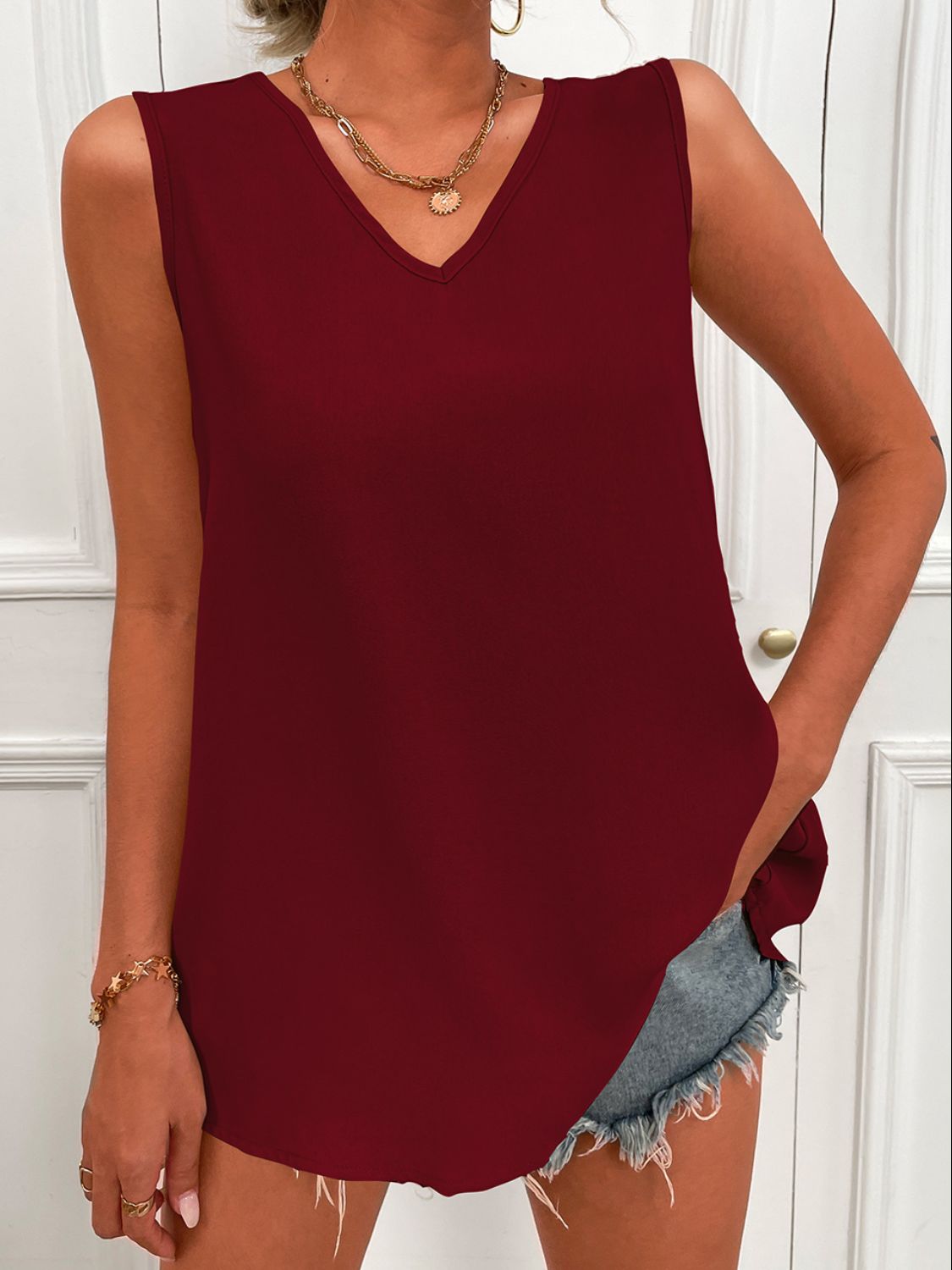 V-Neck Curved Hem Tunic Tank Print on any thing USA/STOD clothes