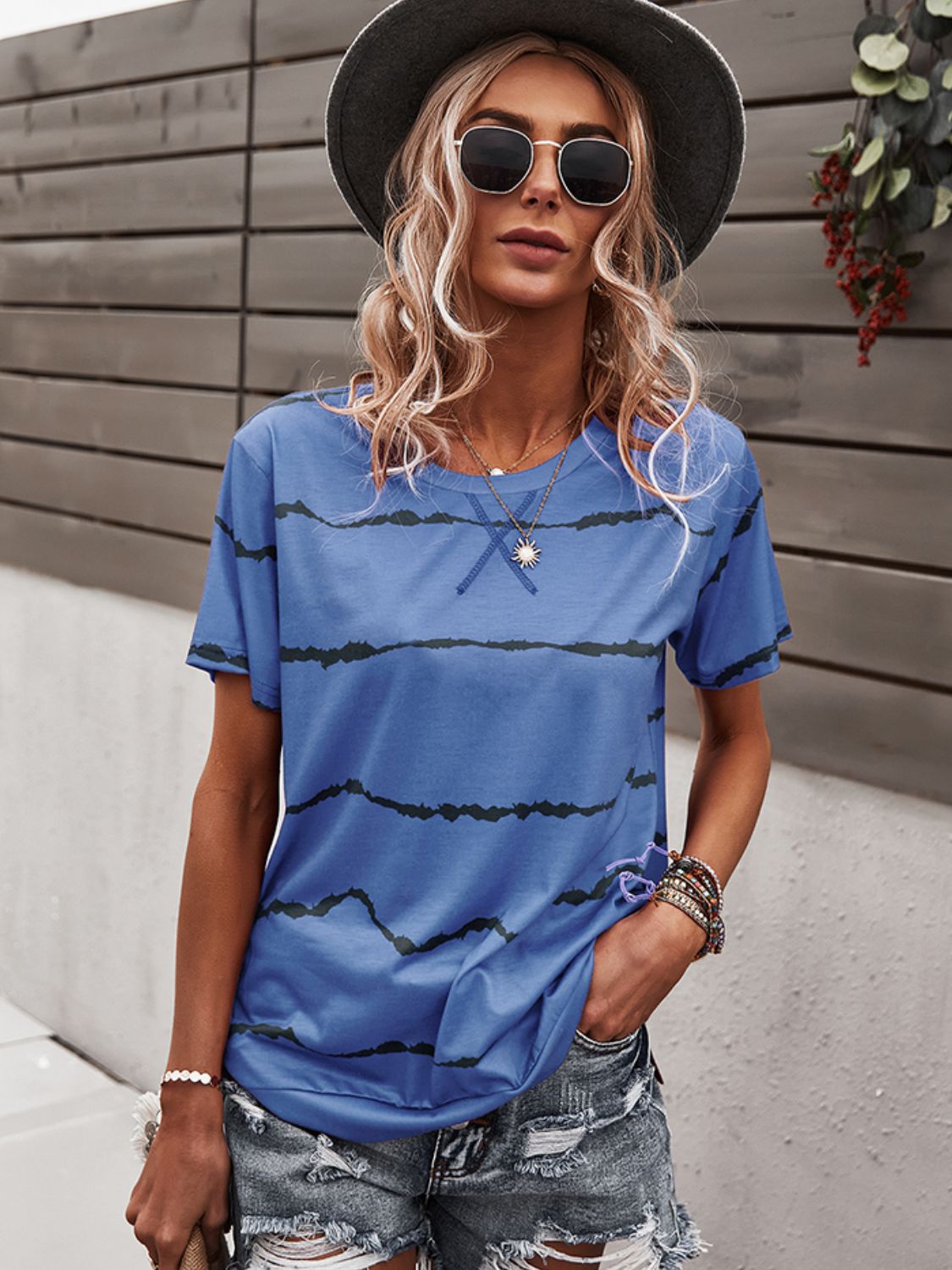 Waveform Print Round Neck Tee Print on any thing USA/STOD clothes