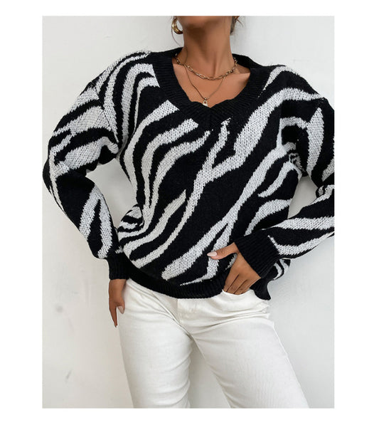 Women's Pullover V-Neck Black Zebra Sweater