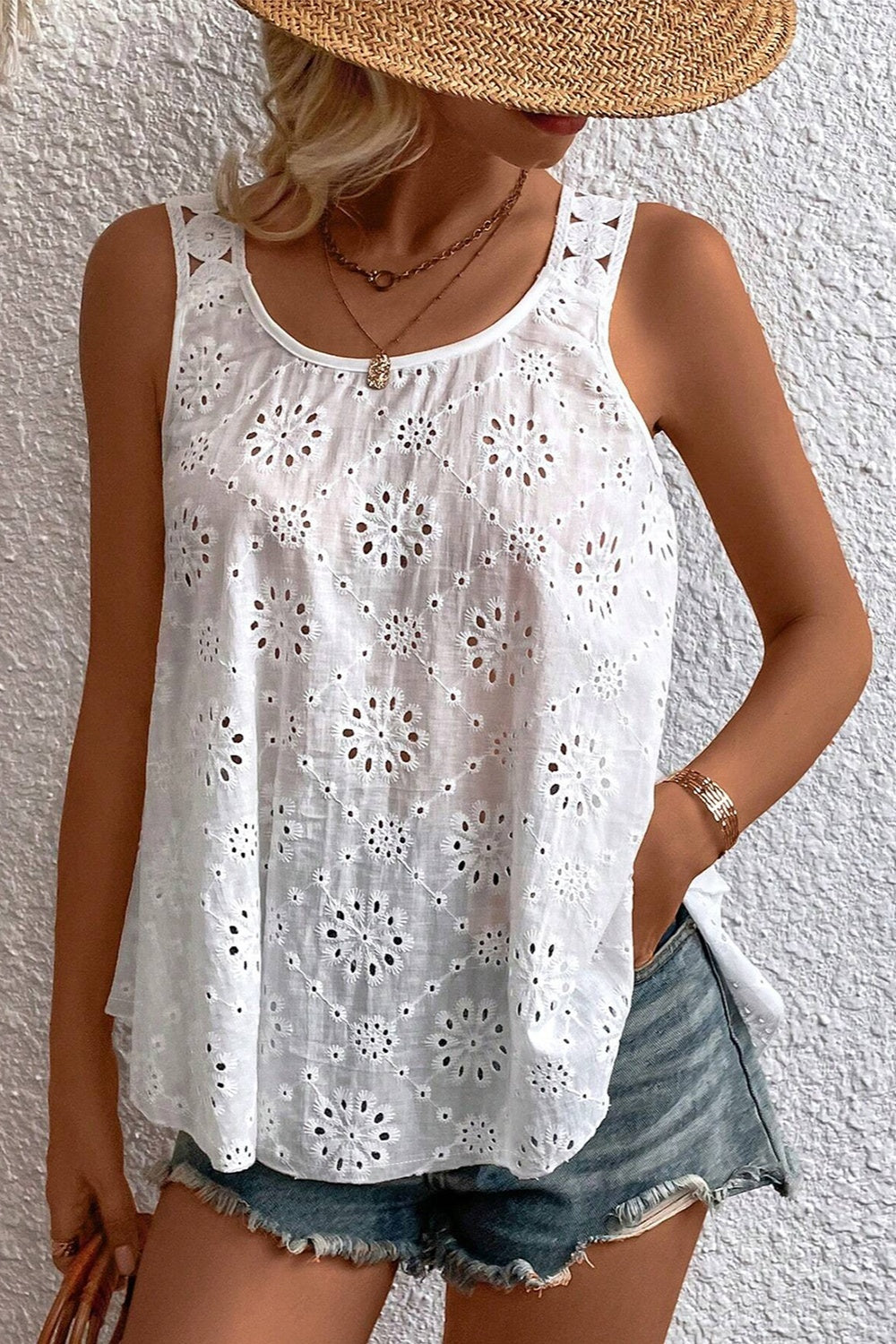 Eyelet Round Neck Wide Strap Tank - White / S