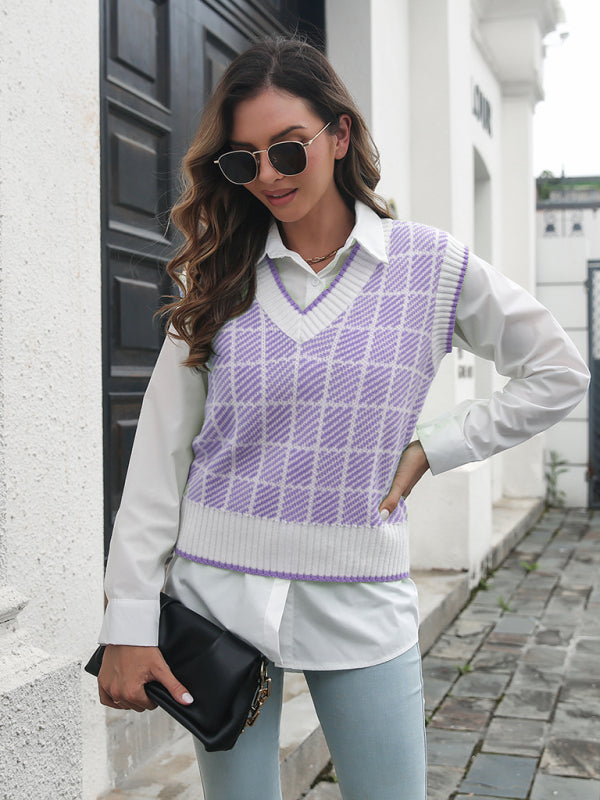 Women's plaid V-neck sweater vest