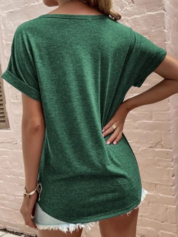 Solid color notched loose short-sleeved t-shirt for women