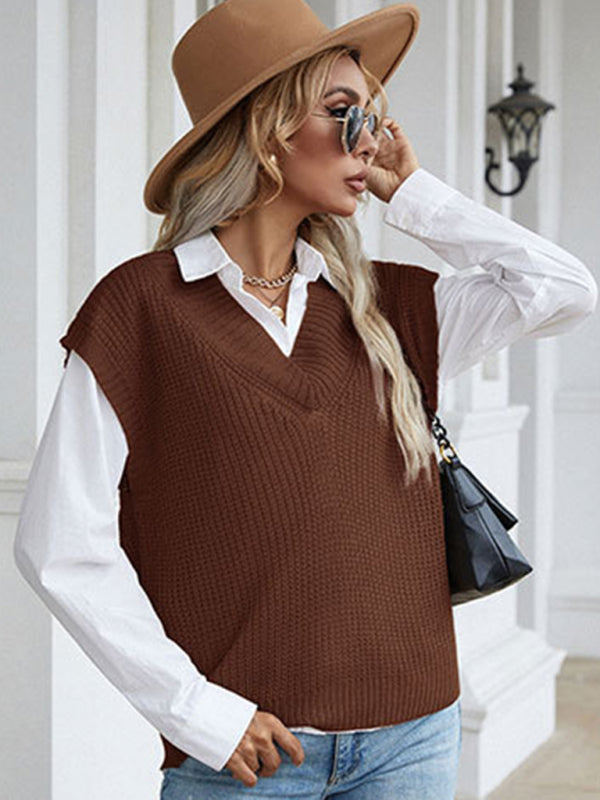 Women's solid color v-neck knitted sweater vest