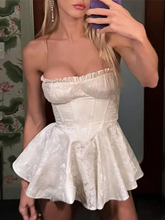 Elegant and sweet short tube top dress (gloves not included)