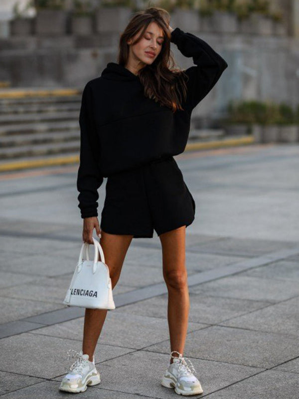 Solid color long-sleeved shorts and sweatshirt set