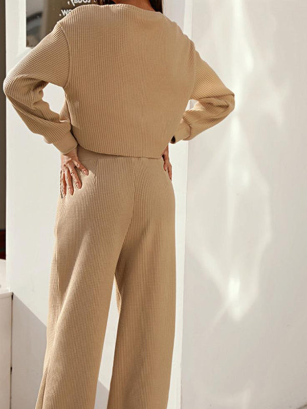 महिलाओं के लिए दो पीस सेट गोल गर्दन लंबी आस्तीन चौड़े पैर वाली पैंट