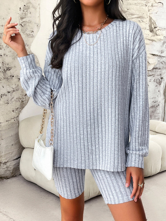 Women's casual long-sleeved top and three-quarter pants set