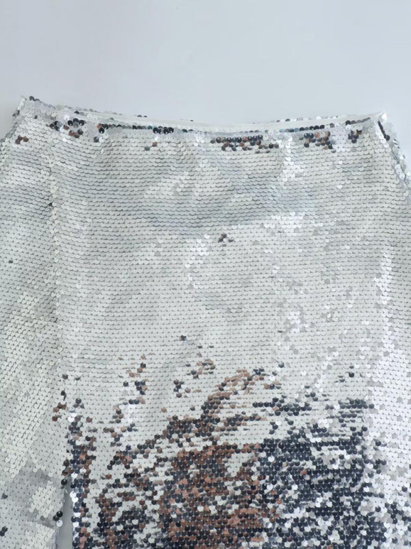 Silver sequined high waist skirt with slits on both sides