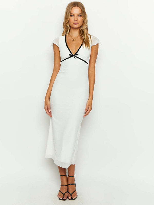 Bow-trimmed low-cut V-neck short-sleeved butt-covering dress