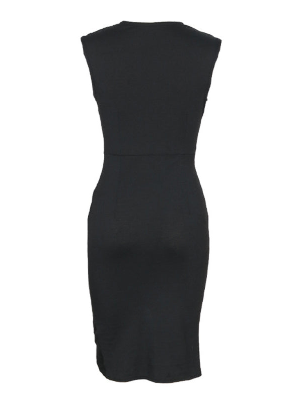 Sleeveless black slim fit dress