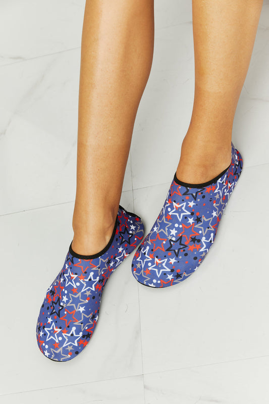 MMshoes On The Shore Water Shoes in Navy Print on any thing USA/STOD clothes