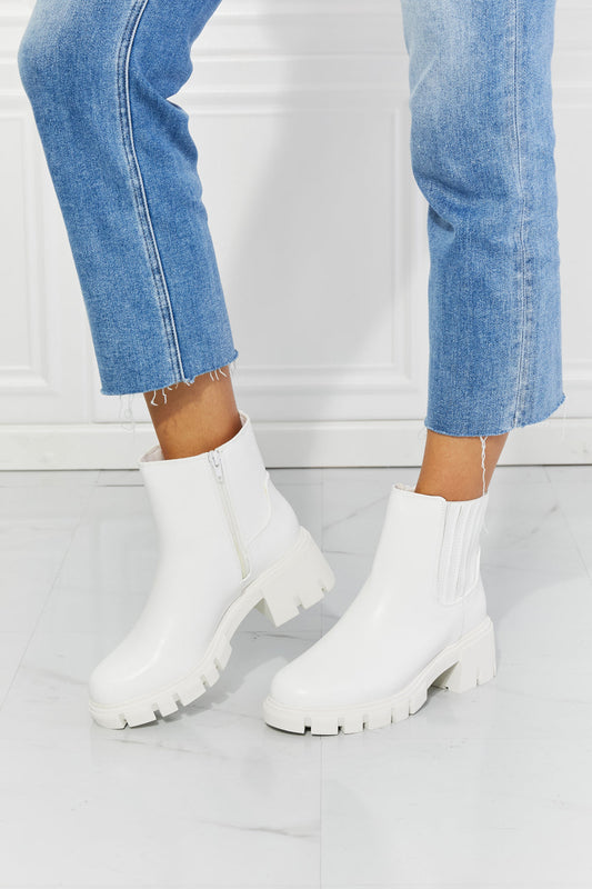 MMShoes What It Takes Lug Sole Chelsea Boots in White Print on any thing USA/STOD clothes