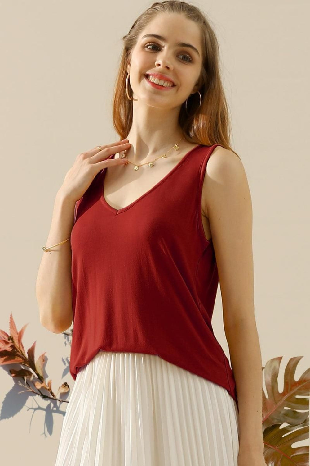 Ninexis Full Size V-Neck Curved Hem Tank - BURGUNDY / S