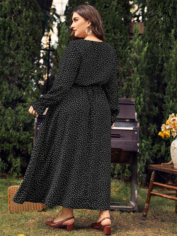 Plus size women’s polka-dot loose long-sleeved dress