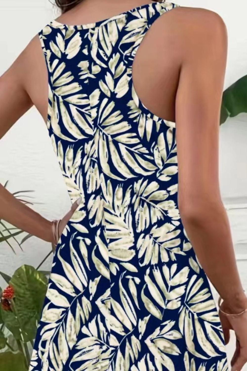 Printed Scoop Neck Wide Strap Mini Dress - Navy / S