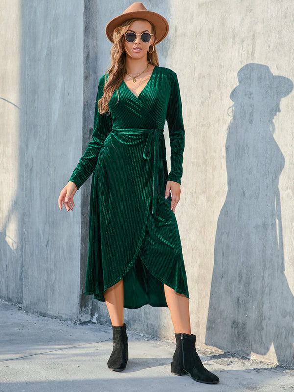 Slit strappy gold velvet mid-length dress