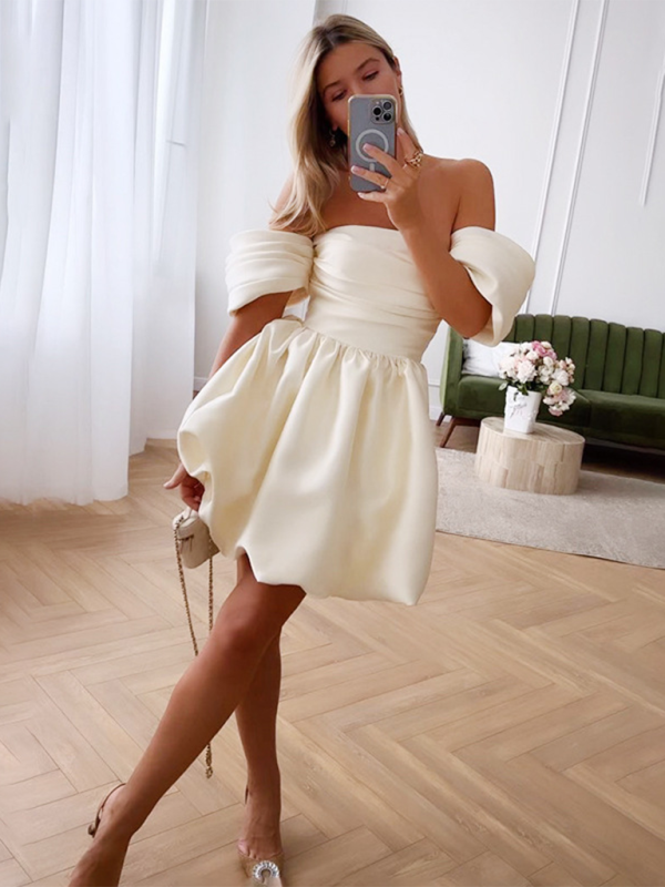 Solid color one-shoulder princess dress