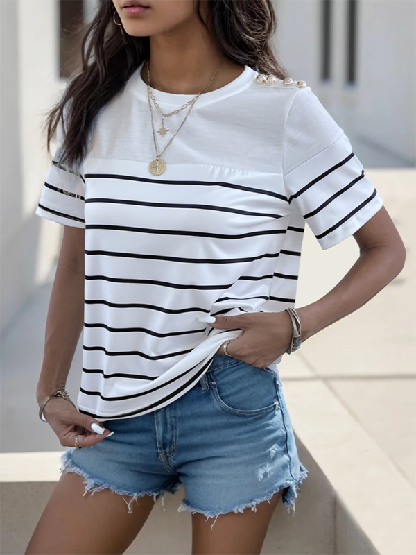 Women’s casual short sleeve striped t-shirt