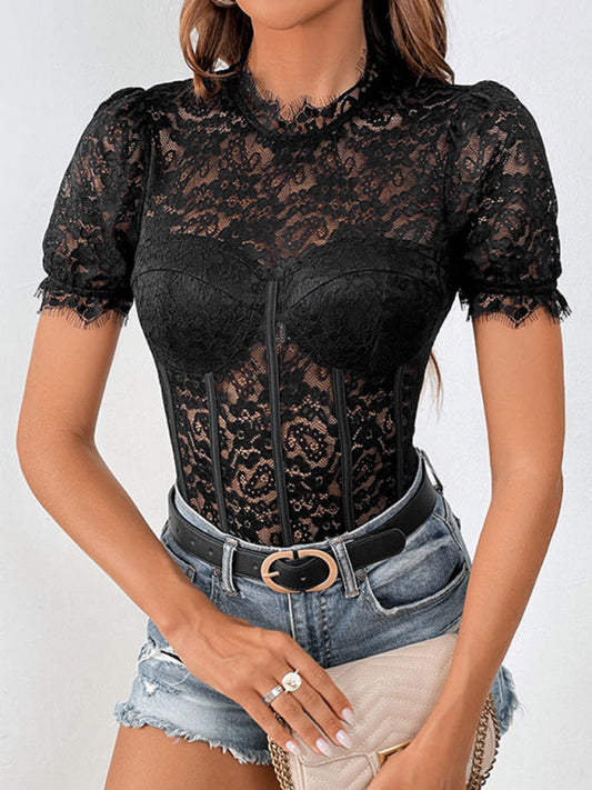 Women’s Round Neck Short Sleeve Lace Bodysuit - Black / S