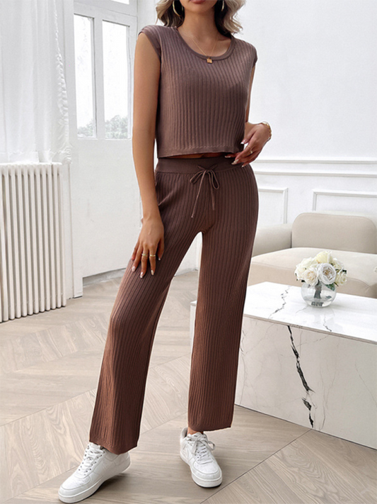 Women’s round neck slim fit sweater set - Brown / S