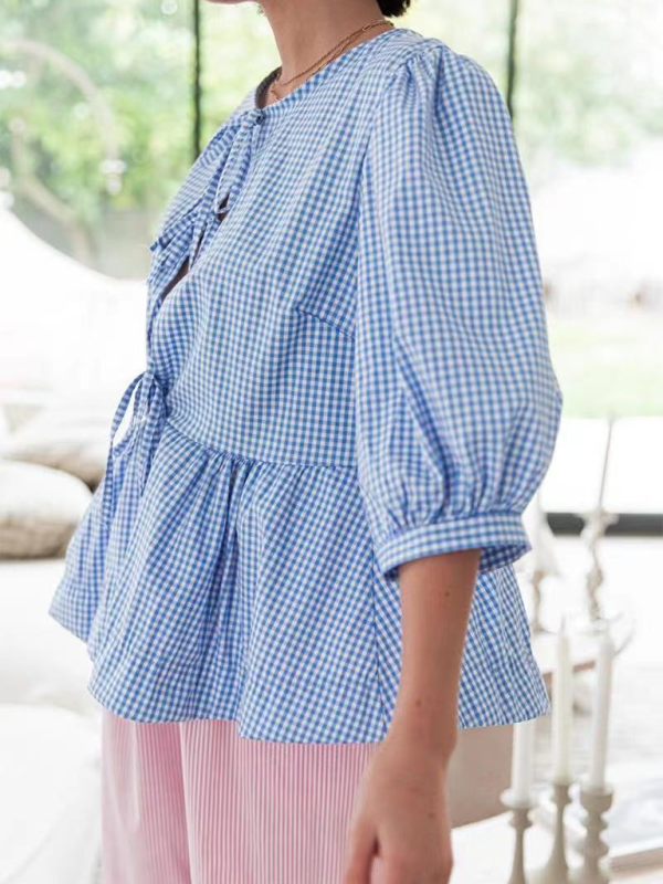 Women’s striped lace-up shirt